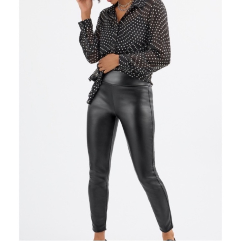 Cabi Tomboy Legging #4701 new  Fall 2024